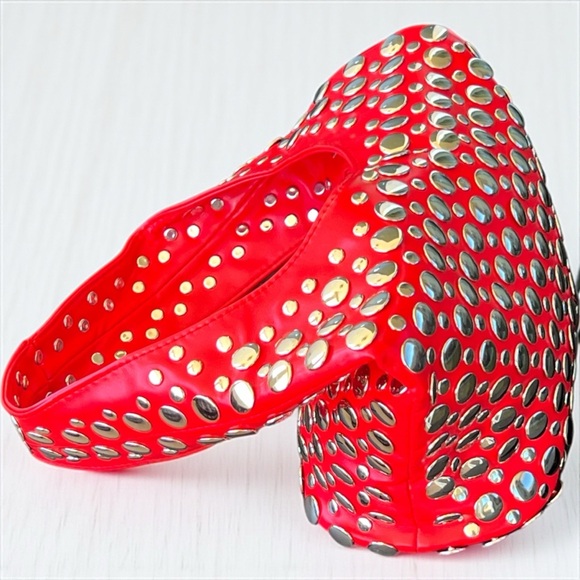 Red Studded Hobo Shoulder Bag - Picture 4 of 6